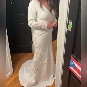 Elegant White Wedding Lace Sleeve Dress